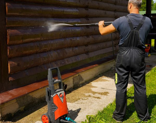 Cost of Log Home Pressure Washing in Birmingham