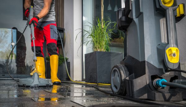 Commercial Pressure Cleaning in Birmingham