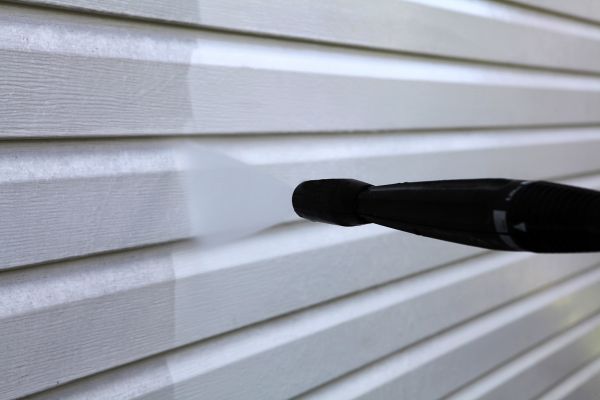 Cost of Condo Siding Power Washing in Birmingham