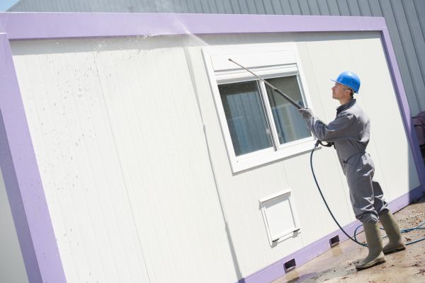 Cost of Apartment Pressure Washing in Birmingham